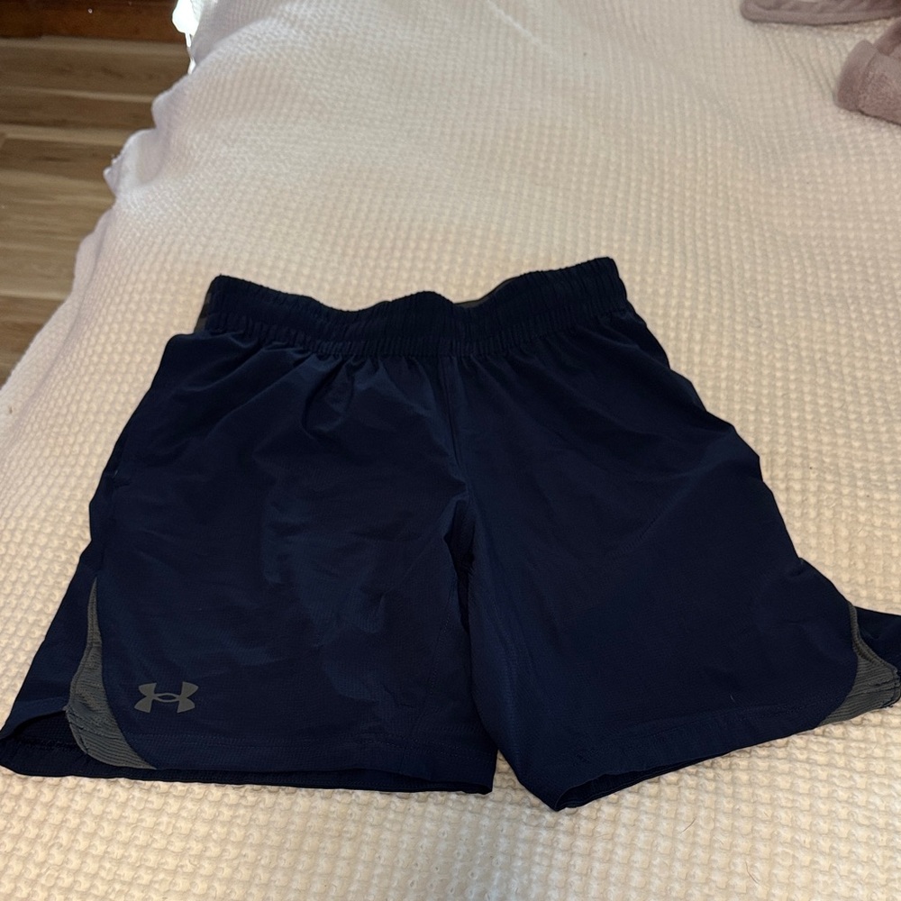 Under Armour Men's Dark Blue Athletic Shorts